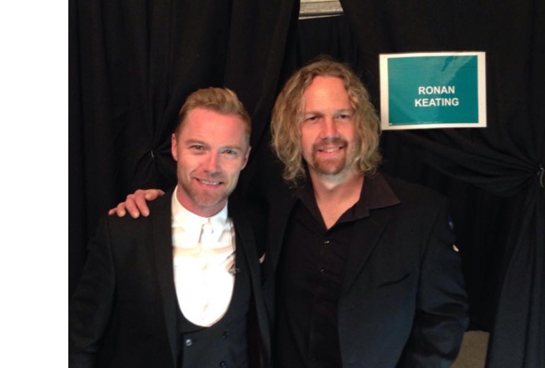 Nathan Smith with Ronan Keating backstage at FNB Night Of The Stars, 2015